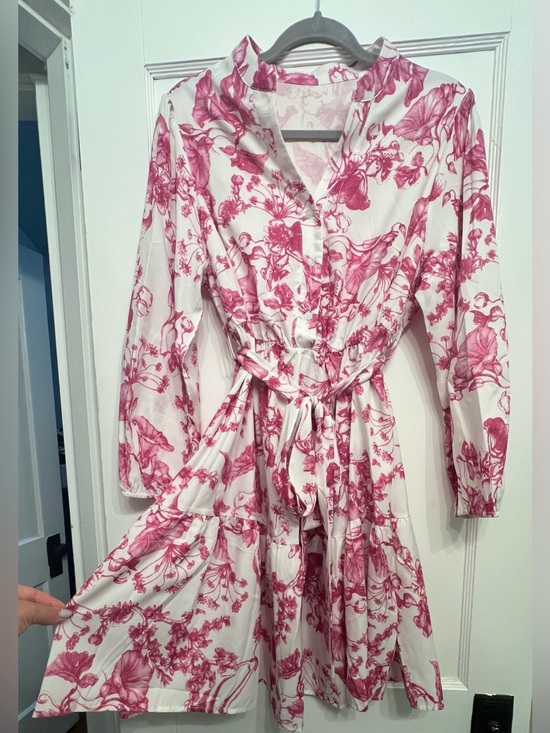 SHEIN Dresses & Skirts - SHEIN Pink and White Floral Tie-Waist Shirt Dress